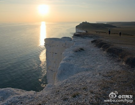 仿佛来到世界尽头——英格兰南部海滩之顶（beachy head）白垩悬崖！#国庆在路上# #就爱自驾游#