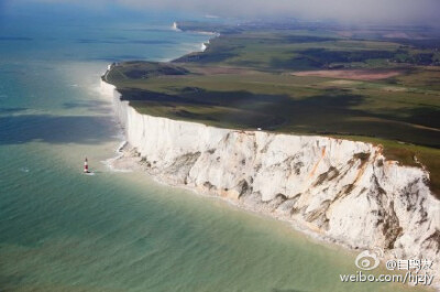 仿佛来到世界尽头——英格兰南部海滩之顶（beachy head）白垩悬崖！#国庆在路上# #就爱自驾游#