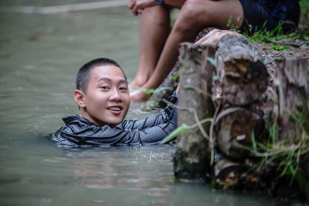 船儿。我的世界除你之外皆为背景 微博收图 出处详见链接或者图片logo O(∩_∩)O~