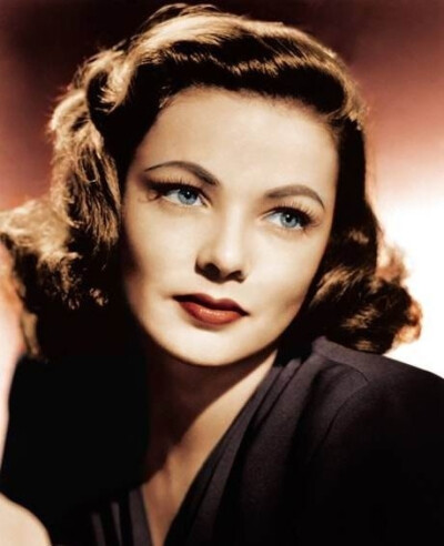 【吉恩·蒂尔尼 Gene Tierney 】1920-11-19--1991-11-6 生于纽约州布鲁克林，曾就读于康涅狄格州及瑞士的私立学校。1939年在百老汇登台演出舞台剧，次年首登银幕，出演《弗兰克．詹姆斯的回来》。之后15年，她一直为…