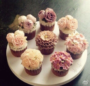 花朵一样的cupcakes，太美啦~（转）