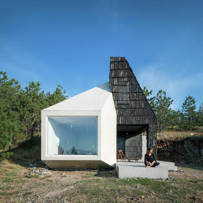 美极林中小屋,来源:contemporist.com