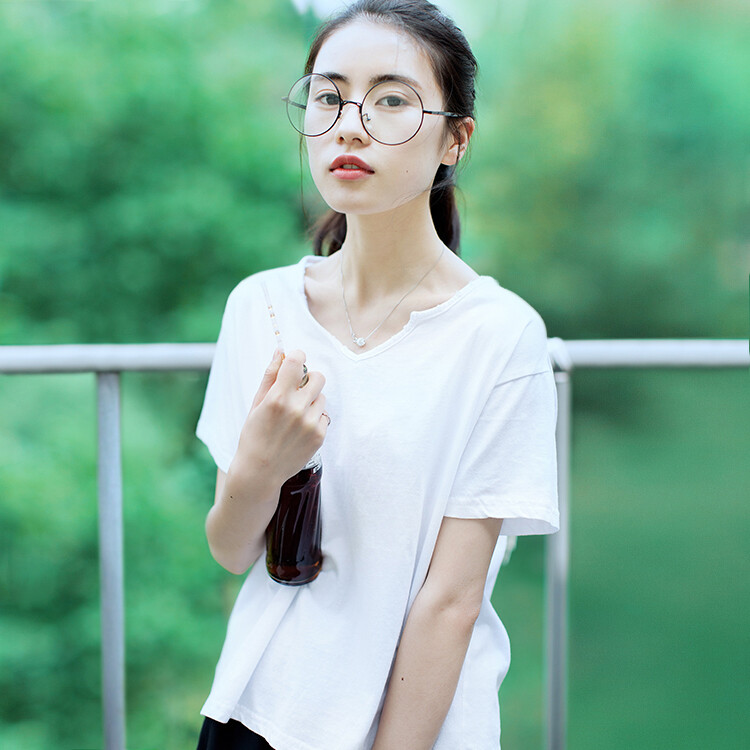 鹿笙出品|带我走 纯棉短袖T恤 女宽松百搭纯色V领t恤 夏新T0009