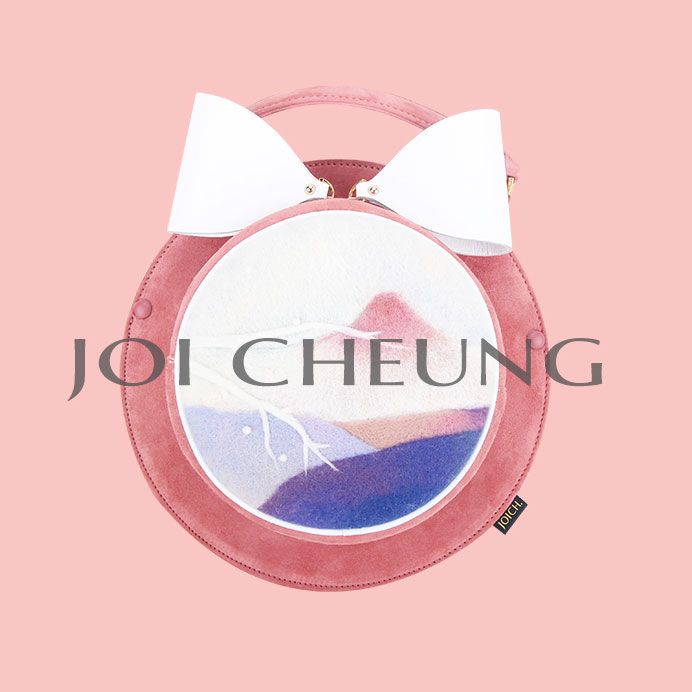 JOI CHEUNG 不可以帽取人 高档包包真皮羊反绒配纯手工羊毛毡女包 和风粉色