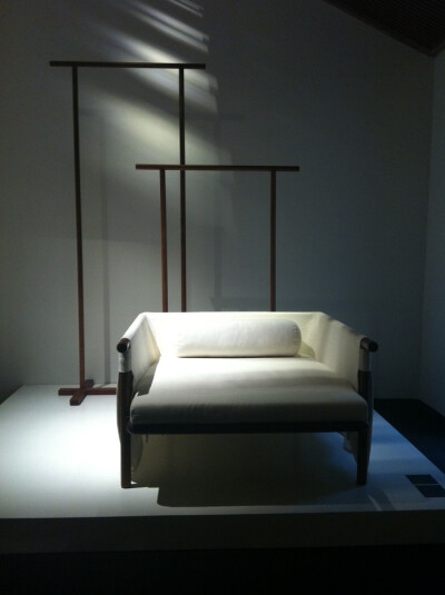 中式椅子设计图片“穿越时空的握手”吕永中作品展