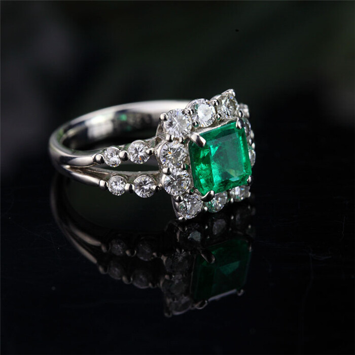 祖母绿戒指,天然祖母绿戒指,pt金嵌钻哥伦比亚祖母绿戒指,提亚彩宝工场