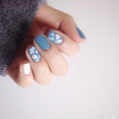 nail