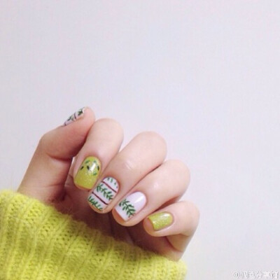 nail