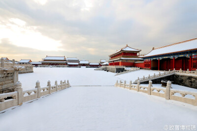 雪后初霁。雪后，无人的宫殿。（大图，可作桌面壁纸）