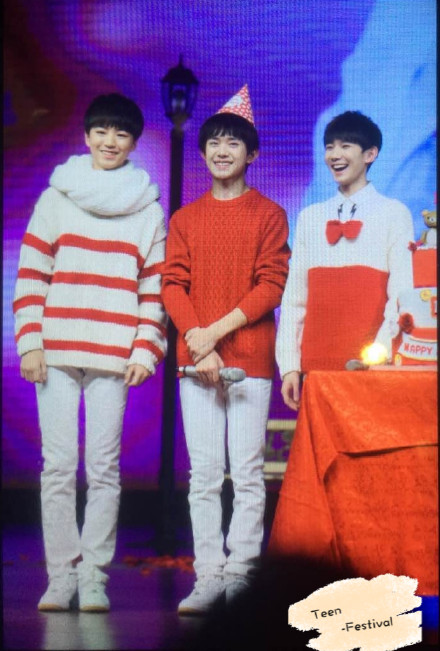 #TFBOYS三人同行##少年盛世# 年年如此，真好。