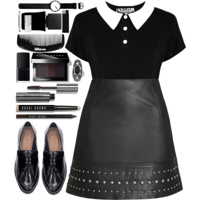 A fashion look from November 2015 featuring gothic tops, leather miniskirt and tassel shoes. Browse and shop related looks.