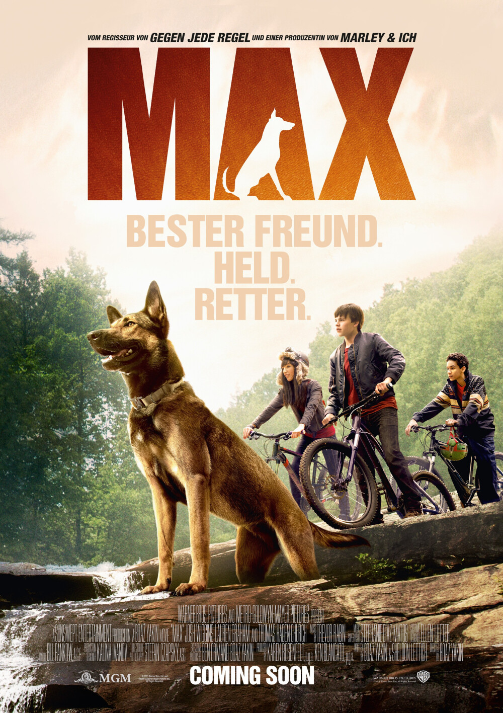 【美国】军犬麦克斯 Max (2015)海军忠犬麦克斯在阿富汗前线服役期间，搭档凯尔（罗比·阿美尔 Robbie Amell 饰）不幸殉职身亡，麦克斯因此患上后遗症，拒绝与别人接触，不能再服役。麦克斯被凯尔的家人收养，并由凯尔的弟弟——问题少年贾斯汀（乔什·维金斯 Josh Wiggins 饰）负责照顾。一人一狗由互相排斥，慢慢变成心灵伴侣。重振雄风的麦克斯，还配合贾斯汀追查凯尔殉职的秘密……