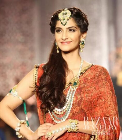 GJEPC的形象大使索南·卡普尔（Sonam Kapoor）