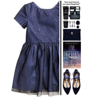 A fashion look from December 2015 featuring h&amp;amp;m dresses, ballerina shoes and decorating bags. Browse and shop related looks.