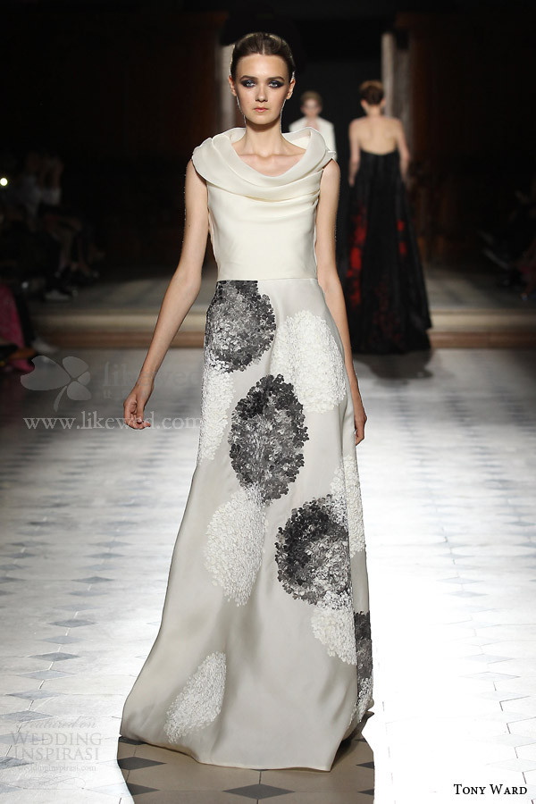 Tony Ward Fall/Winter 2015-2016 梦幻星图蓝高端定制礼服