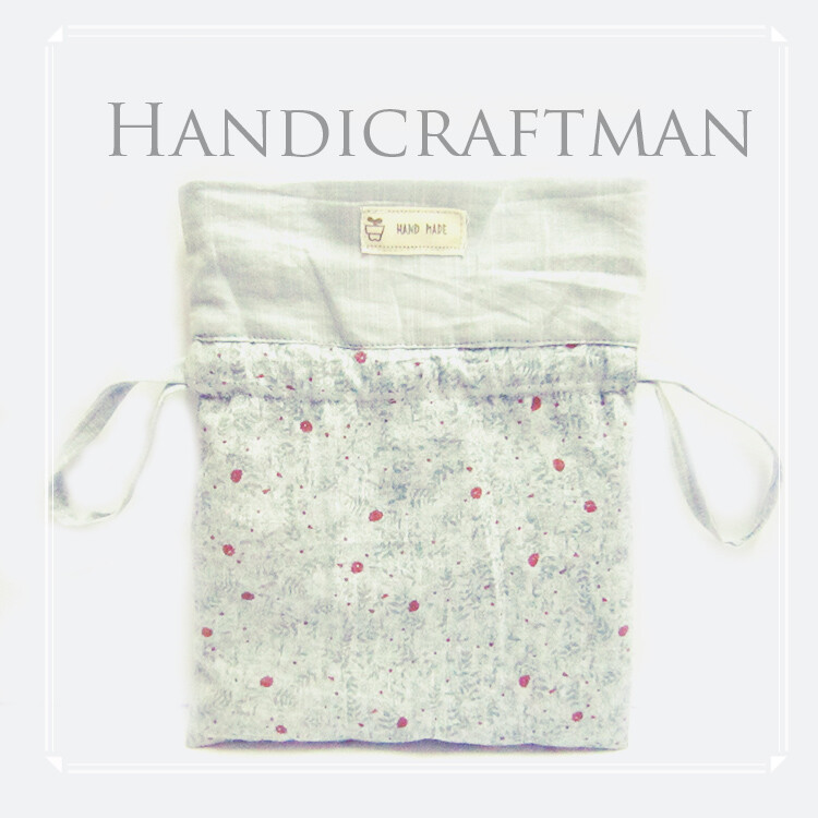 手作家原创灰色红花杂货风纯棉棉布抽绳束口袋旅行收纳袋化妆包
