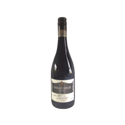 荣获2015年度International Wine Challenge-----这款Leogate Estate 13年生产的Western Slopes Reserve Shiraz，口感浓郁，带有橡木桶香味和果香味，还伴随着红色浆果味道以及大量柔和单宁。2013年对于澳大利亚的葡…