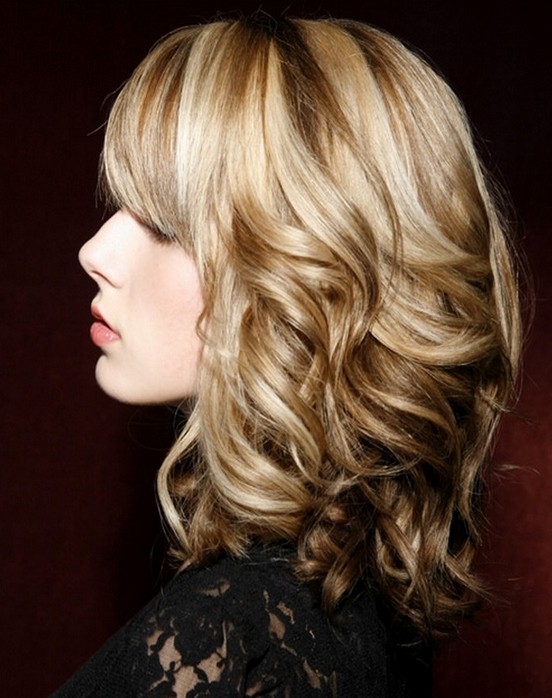 Best-Medium-Length-Hairstyles-01