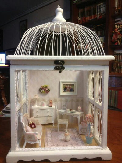 If anyone knows the original link, please comment! Dollhouse lantern, sweet room.: