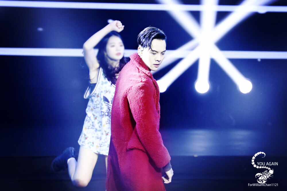 【陈伟霆】【cwt】【陈等等】151205 爱奇艺尖叫之夜 2000 x 1333 px (图源：微博@S_You_Again-W陈伟霆个人图博)