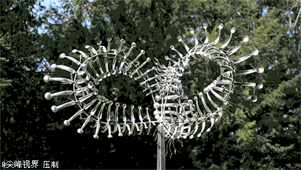 【gif动图】风力动态雕塑～ 这些装置艺术作品由艺术家 anthony howe