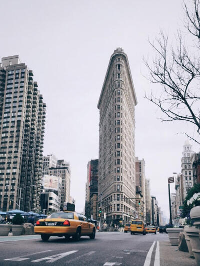 NYC | Instagram: @cocu_liu 摄影手机摄影色彩chihatolomo我用vscocam修片iphone摄影建筑风景