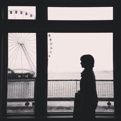 USA. Seattle. The Seattle Great Wheel. 2014. Instagram:  cocu_liu / 新浪微博:  @Cocu_刘辰 手机摄影黑白人像chihatococu旅行风景摄影初心·回到摄影的原点