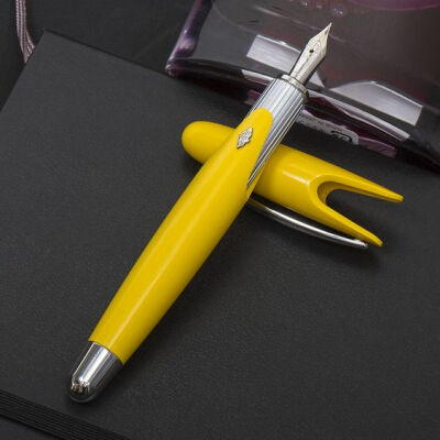 Stipula Speed Fountain Pen - Massdrop: