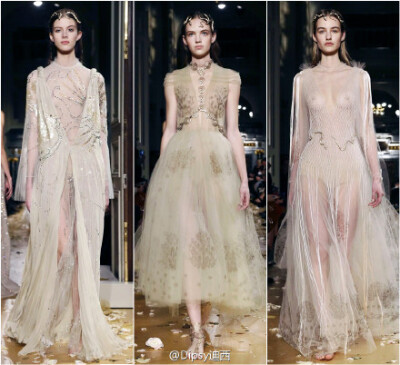 Valentino Haute Couture S/S 2016┃华伦的环球旅行从东欧拜占庭游历至东方国度，模特赤足而行，金蛇狂舞刚柔并济～仙裙各家都在造，都似女神般神圣唯美的就只有华伦家～～～