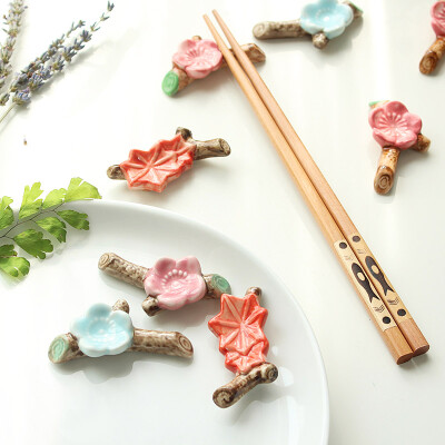 手工制作陶瓷筷架 中国国画风格梅花枫叶筷托 出口日本精致摆件
