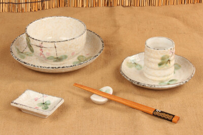 日式陶瓷餐具 家用米饭碗碟 创意韩式碗盘套装 乔迁新居结婚礼物