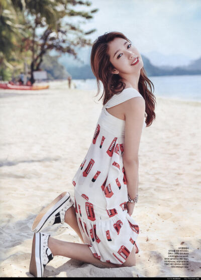 韓國女孩 - Park Shin Hye 朴信惠 for CeCi March 2015 by Brandinator