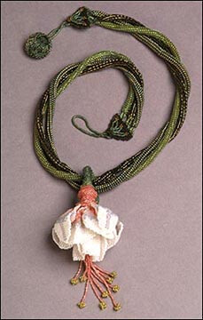 Celtic Garden Necklace ©2000 by Cynthia Rutledge beaded by Bonnie Brooks