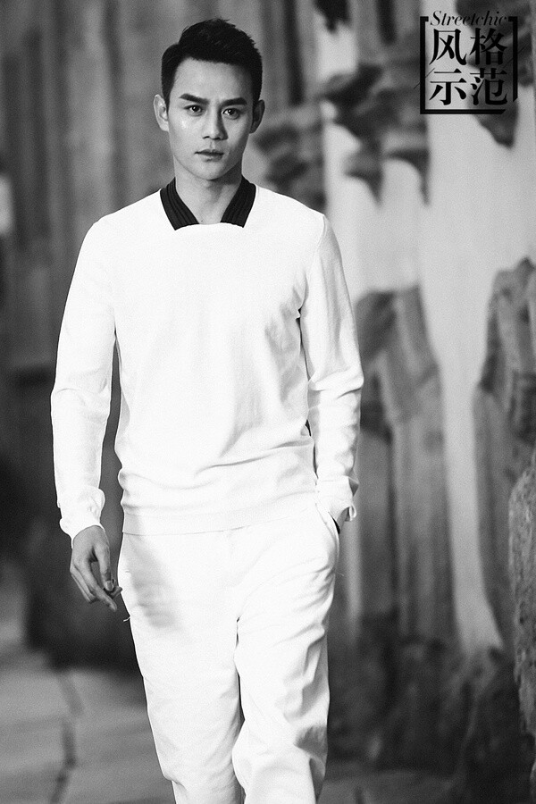 #王凯kkw# 米兰街拍 part3 cr：搜狐时尚