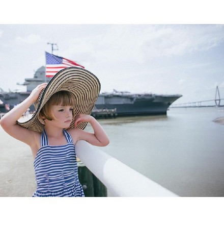 #Olive# &amp;quot;With weather this balmy and weird we may as well be the ocean.｛photo taken last 4th of July in Charleston.&amp;quot;