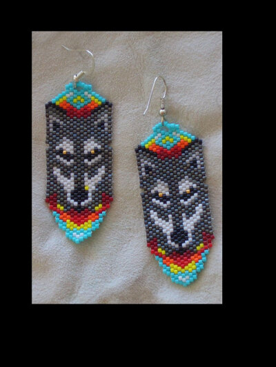 Gray Wolf Beaded Earrings, Authentic Native American hand beaded, Southwest design, Delica beads, rainbow trim, light weight, brick stitch