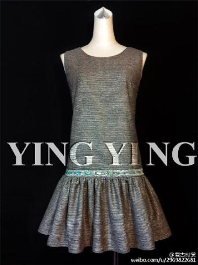 YING原创设计秋冬系列，手工钉珠低调奢华毛呢连衣裙。For the girl who knows clothes. YING 原创设计复古手工钉珠连衣裙（限量定制）