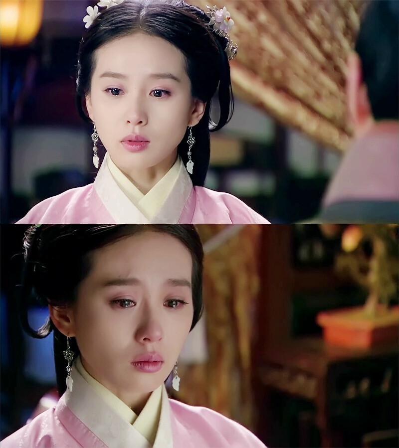 刘诗诗《女医明妃传》 【谈允贤】她从小偷偷随祖母学习中医知识，悬壶济世，得到老百姓的赞扬和支持，更凭借着对于医学的痴迷，克服重重困难，在医学上广收博采、兼收并蓄、自成一派，开创并建立了女医制度。从救人身体到救人灵魂，再由救人到救国，传播弘扬了祖国医学文化，最终成为了一代女国医。by慕斯工作室