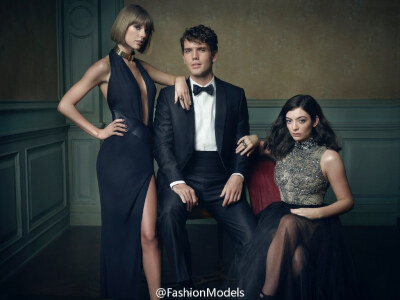 #明星风采Star Style#Vanity Fair Oscar Party Portrait by Mark Seliger，《名利场》杂志在其举办奥斯卡派对间隙，邀请出席明星拍摄大片。Lady Gaga、Jessica Alba、Sofia Vergara、Taylor Swift &amp;amp;Lorde、J…