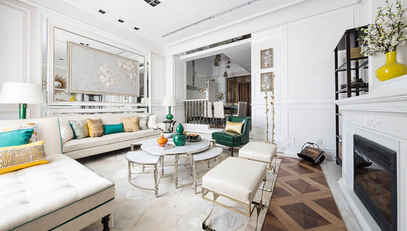 追求尊贵品味 整个空间，RWD设计师将米白色用到淋漓尽致，简约干练，直抵人心，让人産生无限遐想。提炼流畅的几何线条演变为空间意识形态，勾勒出迷人的空间质感，让人随着或硬朗、或纤细的几何线条感知简约之美，顷刻间征服视线。