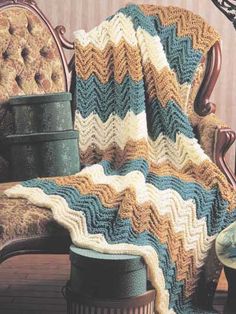 Striped Ripple Afghan crochet (free pattern)