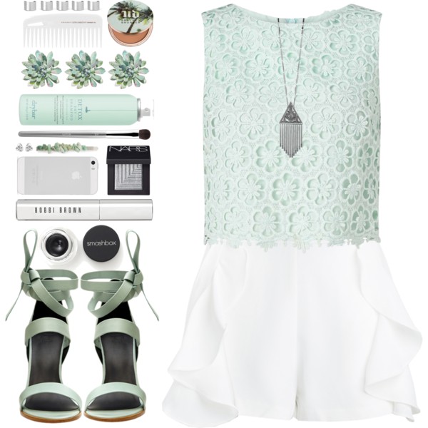 A fashion look from June 2016 featuring Miss Selfridge, high waisted shorts and lace up sandals. Browse and shop related looks.