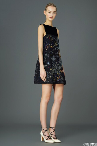 Valentino 2015 Pre-Fall ，时装上的宇宙星辰