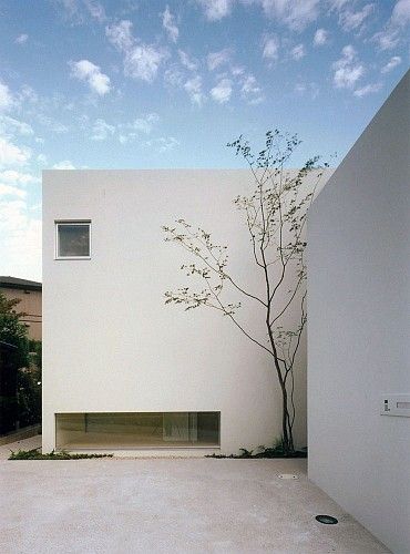 House in Minamikasugaoka by Hiroshi Yoshikawa Architects Design Office: