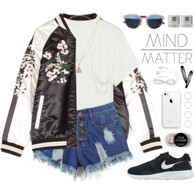 I am so in love with this #bomberjacket from Stradivarius, but I can't afford it :( Get thi cool #casual #spring #summer outfit with @yoinscollection pieces: T-shirt:http://www.yoins.com/Deep-V-neck-…