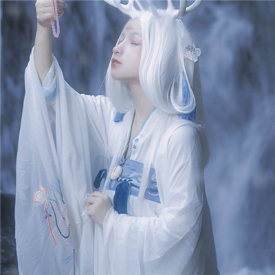 古风头像 女生头像 森系 唯美 小清新 文艺 意境 侵删 等岁月成沙 再惊艳一回时光一次好吗 #溪妹砸