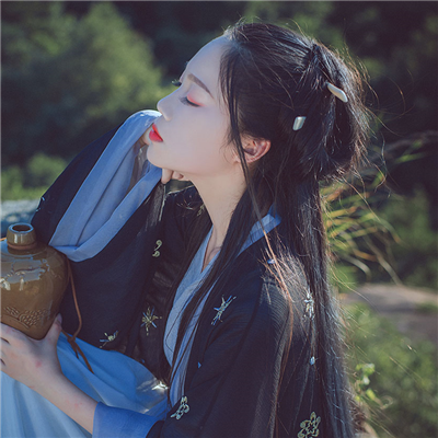 古风头像 女生头像 森系 唯美 小清新 文艺 意境 侵删 等岁月成沙 再惊艳一回时光一次好吗 #溪妹砸