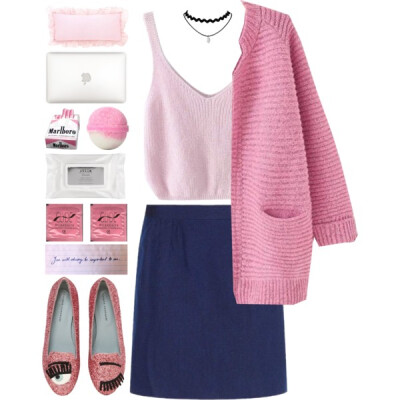 #pink #pinkladies #grease #chiaraferragni #skirt #croptop #cardigan #mac #macbook #stila #condoms #fillers #clean #2columns #lush #organized