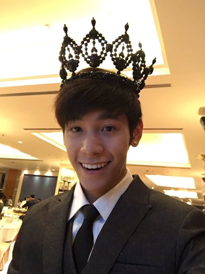 #泰剧一年生##SingtoPrachaya# 一组旧图…P1让主页菌觉得在cos上海滩 KThis Masquerade