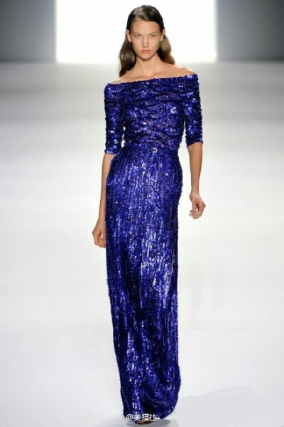 Elie Saab . kk真的很棒，眼神太给力 .